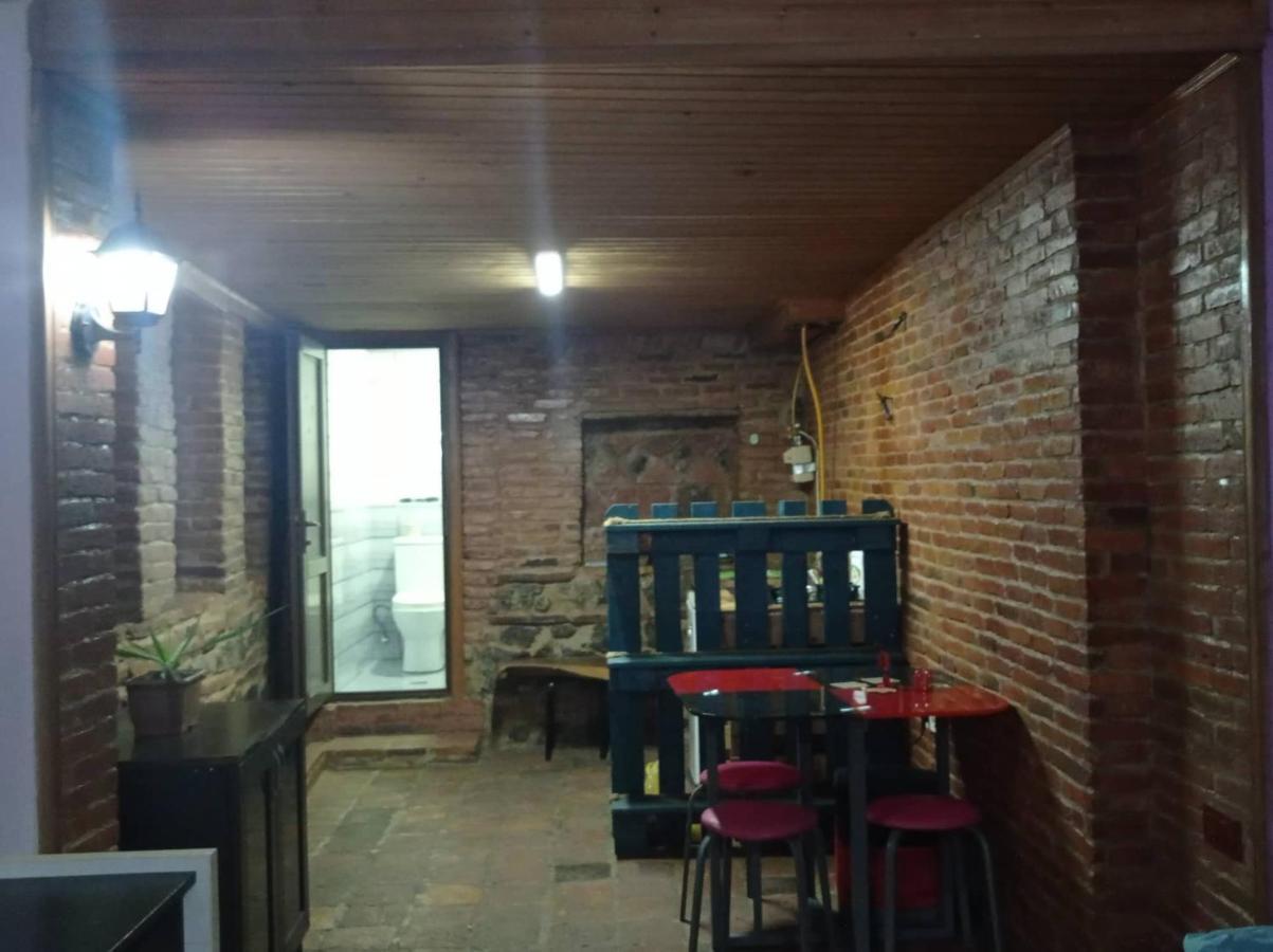 1-Bedroom Rental In Tbilisi, Javakhishvili 24 Ngoại thất bức ảnh